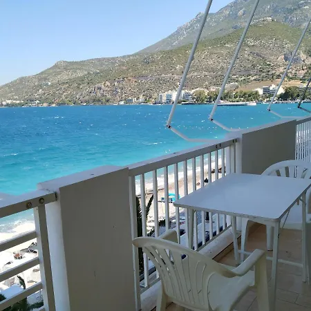 Iris Sunset Suite Loutráki Dış mekan fotoğraf
