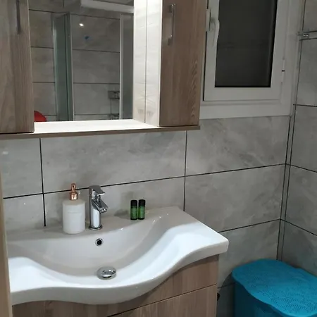 Iris Sunset Suite Loutráki Dış mekan fotoğraf