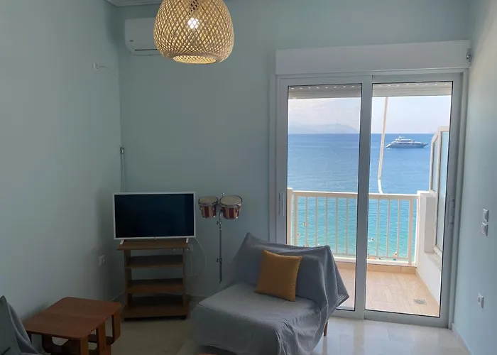 Iris Sunset Suite